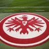 Fehlverhalten der Fans: Fast eine halbe Million Euro Strafe für Eintracht Frankfurt