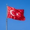 Türkische Behörden ermitteln: Pole Dance am Flaggenmast - Tänzerin droht Gefängnisstrafe