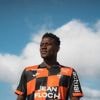 FC Lorient. « Le système à trois défenseurs, ça me va » : Kouassi veut déployer ses ailes en Ligue 1