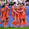 Jong Oranje voorkomt pijnlijke EK-aftocht en plaatst zich voor kwartfinales: ‘Dit geeft ons energie’