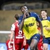 David zet de kroon op het werk, Alderweireld valt in als spits