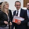 Vague de chaleur : écoles fermées, vitesse limitée à Paris… Retour sur les annonces du gouvernement