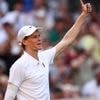 Wimbledon 2025 : Jannik Sinner bat Novak Djokovic et se qualifie pour sa première finale à Londres, où il retrouvera Carlos Alcaraz
