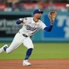 Phillies clinch NL East title in wild 10th-inning comeback against Dodgers