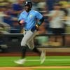 Rays storm back with 6-run sixth inning and hang on to edge Mets 7-5