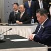 Cambodian and Thai leaders hold ceasefire talks as border violence enters fifth day