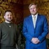 Oekraïense president Zelensky bedankt Willem-Alexander: ‘Zijn koninklijke familie zeer dankbaar’