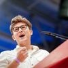 Um Haushaltslücke zu schließen: Juso-Chef will den "sehr Reichen" ans Geld