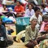 Tens of thousands flee their homes as Thailand and Cambodia clash