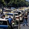 Unzufriedene Taxifahrer: Branche in der Krise: Taxi-Korsos in einem Dutzend Städte