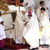 Volg hier live inauguratie van Leo XIV: pauselijke symbolen worden overhandigd