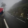 Tour de France: Teamauto erfasst Zuschauer - Tour-Jury bestraft Fahrer