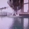 ▶ Live - Oekraïne beschadigt Krim-brug met onderwaterexplosies • Satellietbeelden tonen schade aan Russische bommenwerpers