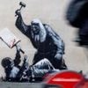 New Banksy mural appears at Royal Courts of Justice