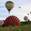 EN IMAGES. Les montgolfières offrent un superbe spectacle dans le Maine-et-Loire