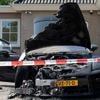 Daders steken Porsche in de fik en slaan duurdere Ferrari over: ‘Lijken kinderen’