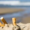 Interdiction de fumer sur les plages : cinq chiffres montrant qu'il ne faut pas mégoter avec la pollution des cigarettes dans l'océan