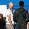 Ten Hag looft oud-pupil Hato na debuut voor Chelsea: 'Hij gaat zeker slagen'