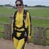 Parachute klapt niet open tijdens duosprong: Britse moeder (48) stort te pletter voor ogen van haar partner