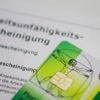 IW hält Entlastung für geboten: Arbeitgeber zahlen 82 Milliarden Euro für kranke Mitarbeiter