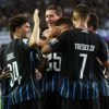 Wervelend Club voorbij tienkoppig Rangers naar League Phase