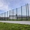 Drie “niet vluchtgevaarlijke” gevangenen ontsnapt uit detentiecentrum Saint-Hubert: politie houdt klopjacht
