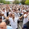 Sfeer zit nu wel goed: fans van Tottenham en United zorgen in Bilbao voor ambiance