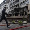 Ukraine : des attaques russes sur une base aérienne font huit blessés dont une fillette