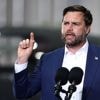 “Angstaanjagende onzin van hersenloze klungel”: vicepresident J.D. Vance uitgelachen na foute uitspraken over WOII