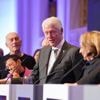 Neue Details zum Missbrauchsskandal: So nah standen die Clintons Jeffrey Epstein und seiner Komplizin
