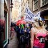 Sekswerkers komen zakelijk moeizaam vooruit door drempels bij banken