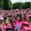 Après le noir des orages, le rose de la Rochambelle illumine Caen