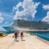 Elle quitte tout pour partir élever son enfant sur un bateau de croisière, voici son quotidien