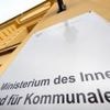 Landesförderung: Brandenburg fördert AfD-nahe Stiftung - Debatte über Gesetz