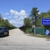 Aux Etats-Unis, un juge de Floride ordonne de démanteler l'"Alcatraz des alligators", un centre de rétention ouvert au milieu des marécages