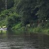 Eine Person noch immer vermisst: Wrack von Unglückshubschrauber aus Mulde geborgen