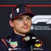 Max Verstappen helemaal klaar met vragen over strafpunten: ‘Ik zit echt af te tellen hoe lang die persconferentie nog duurt’