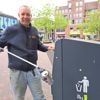 Janko (45) verdient naast zijn fulltime baan een leuk zakcentje als blikjesjager