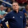 Kansas basketball coach Bill Self has 2 stents inserted to treat blocked arteries