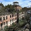 Verfallene Areale: Reiz der verlassenen Orte - Land mit vielen Lost Places