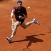 Griekspoor moet even inkomen, maar knokt zich naar tweede ronde Roland Garros