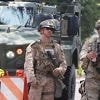 "Das Geld der Steuerzahler": Vor Anti-Trump-Protesten: Marines beziehen Stellung in L.A.