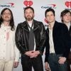 Kings of Leon-zanger verbrijzelt hiel, band moet Europese tour afzeggen