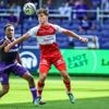 Van een verrassing gesproken: Zulte Waregem leidt aan de rust tegen matig Anderlecht