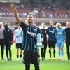 Getipt door ex-coach Hugo Broos en een patent op knappe goals: invaller Campbell bezorgt Club Brugge drie punten met geweldige knal