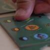 Jeux de société : comment ces incontournables des moments familiaux voient-ils le jour ?
