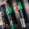 Benzine vrijwel direct duurder na Israëlische aanval: ‘We gaan hier allemaal iets van merken’