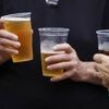 Pourquoi il est déconseillé de laisser votre adolescent boire de l’alcool, même avec votre accord