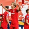 AZ op gelijke hoogte tegen Twente na blunder Unnerstall, NEC virtueel in play-offs Europees voetbal