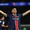 Laissé au repos par le PSG, Achraf Hakimi file en boîte de nuit avec des joueurs du FC Barcelone